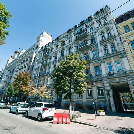 Luxury Beatiful Apartment On Pyshkinska Street Київ Екстер'єр фото