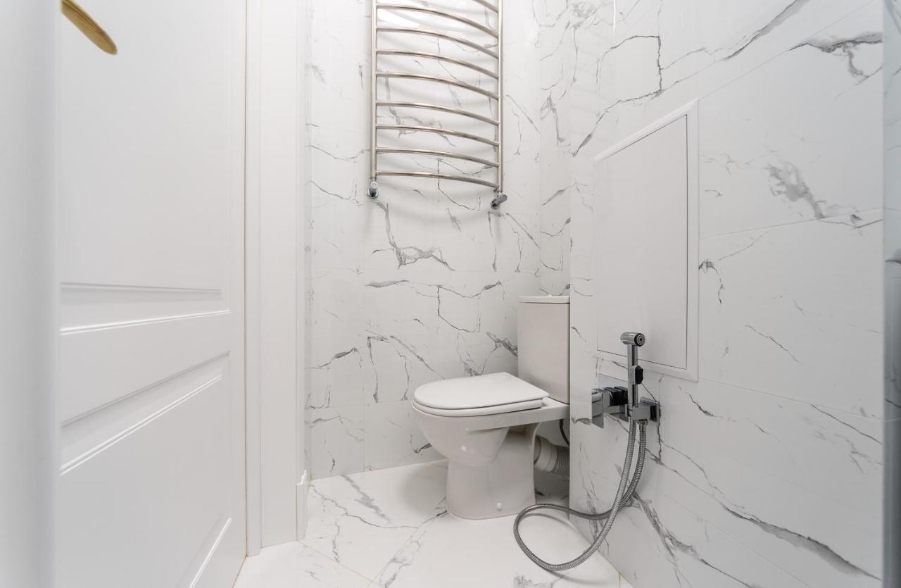 Luxury Beatiful Apartment On Pyshkinska Street Київ Екстер'єр фото