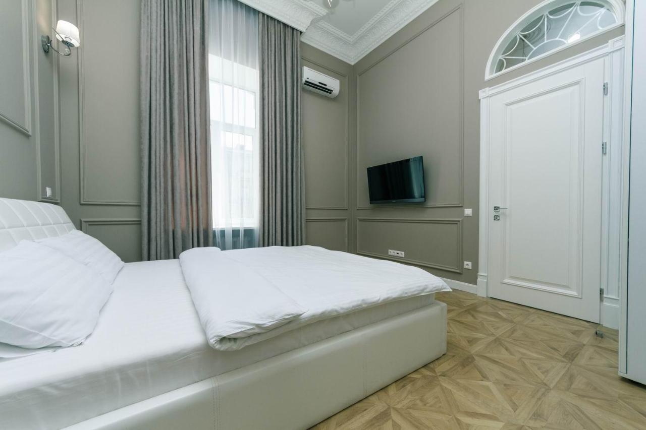 Luxury Beatiful Apartment On Pyshkinska Street Київ Екстер'єр фото