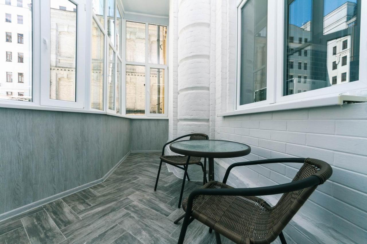 Luxury Beatiful Apartment On Pyshkinska Street Київ Екстер'єр фото
